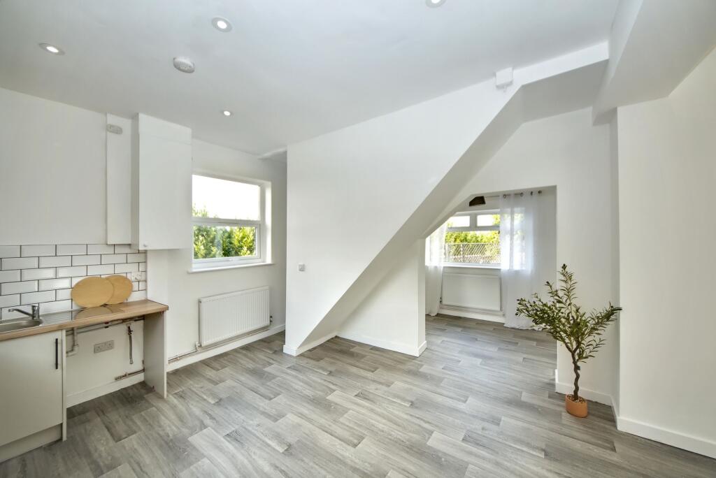 House in Wigan, The Bell - More
