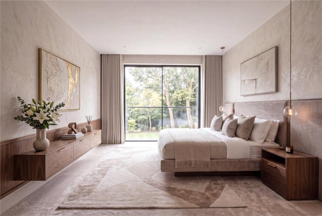 House in Gloucester - View 5