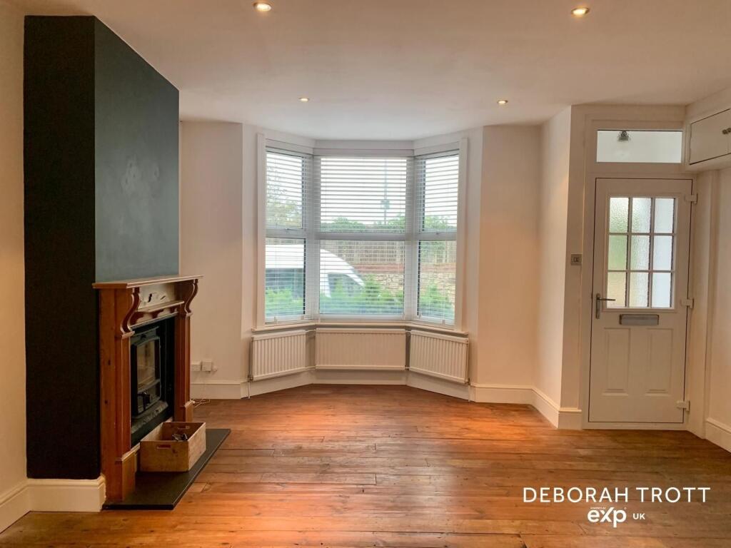 House in Tonbridge - View 3