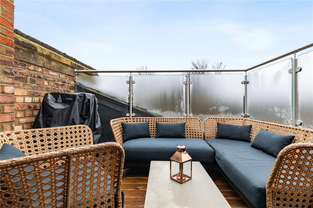 Fallsbrook Road, London, SW16 photo 4