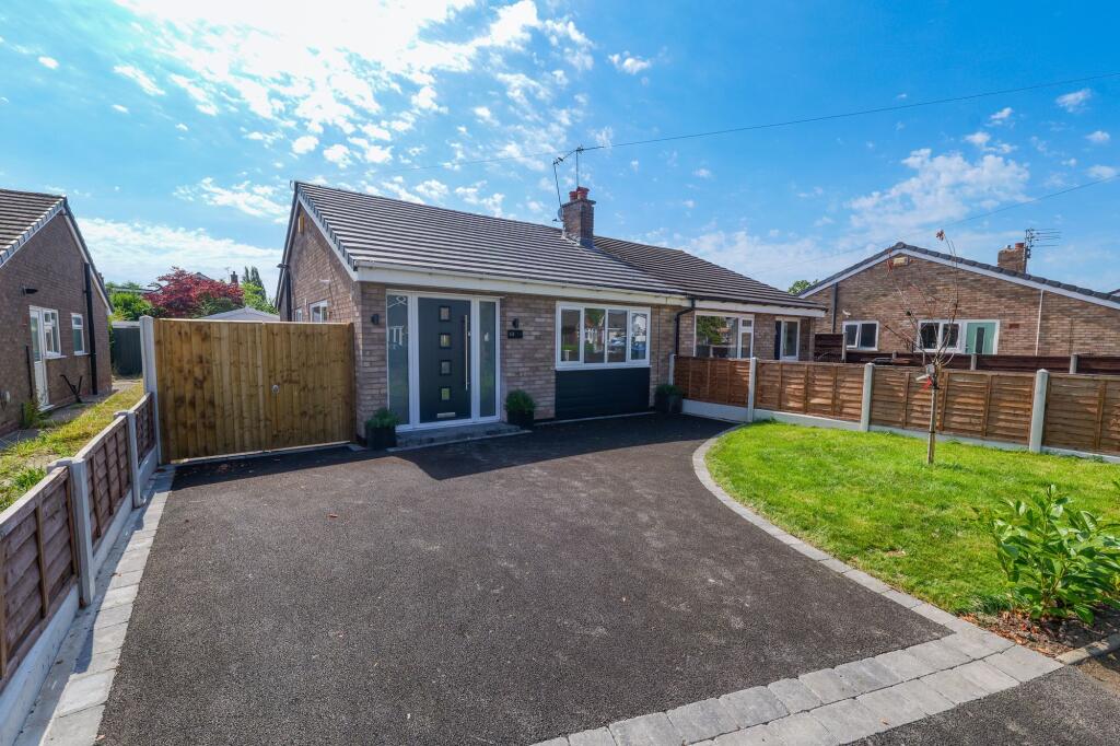 Main image of property: Fountains Road, Cheadle Hulme, SK8