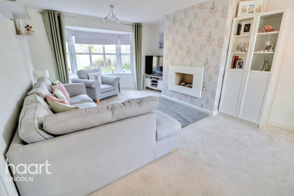 Private Lane, Normanby-By-Spital photo 4