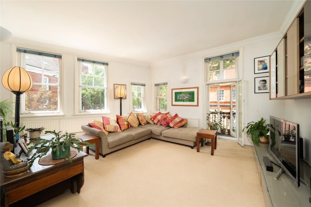 Main image of property: Cheyne Court, Flood Street, Chelsea, SW3