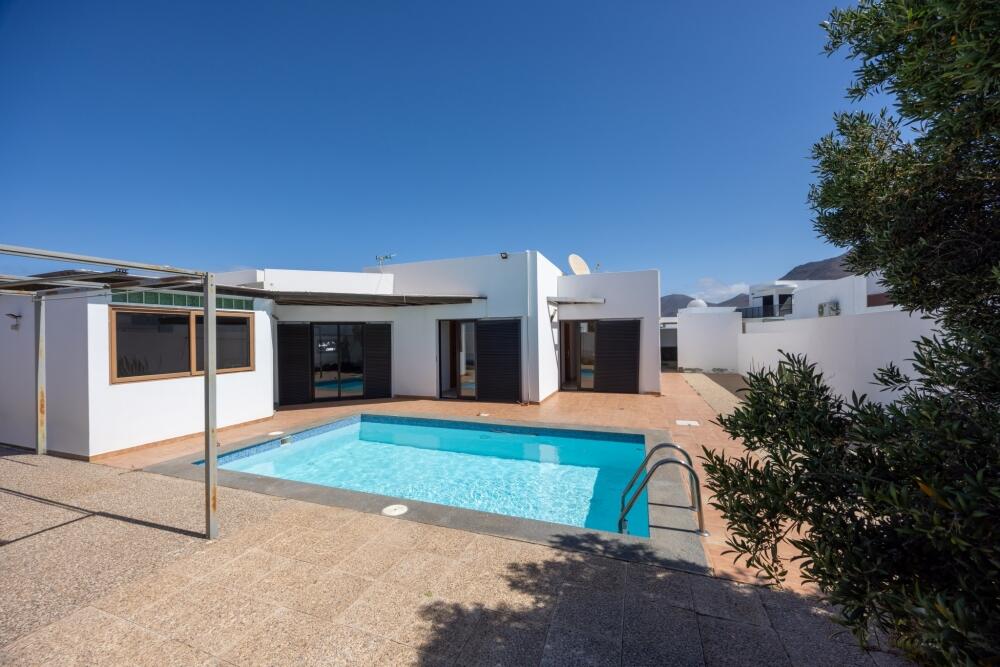 Main image of property: Canary Islands, Lanzarote, Playa Blanca