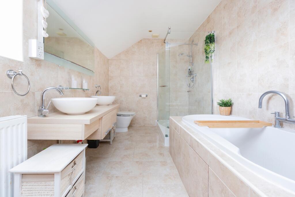 Additional image 8 of Racecourse Lodge, Wincanton