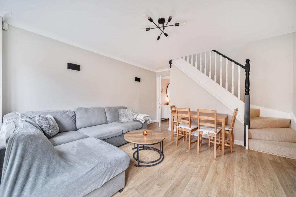 Pipistrelle Way, Charvil, Reading, Berkshire, RG10 photo 4