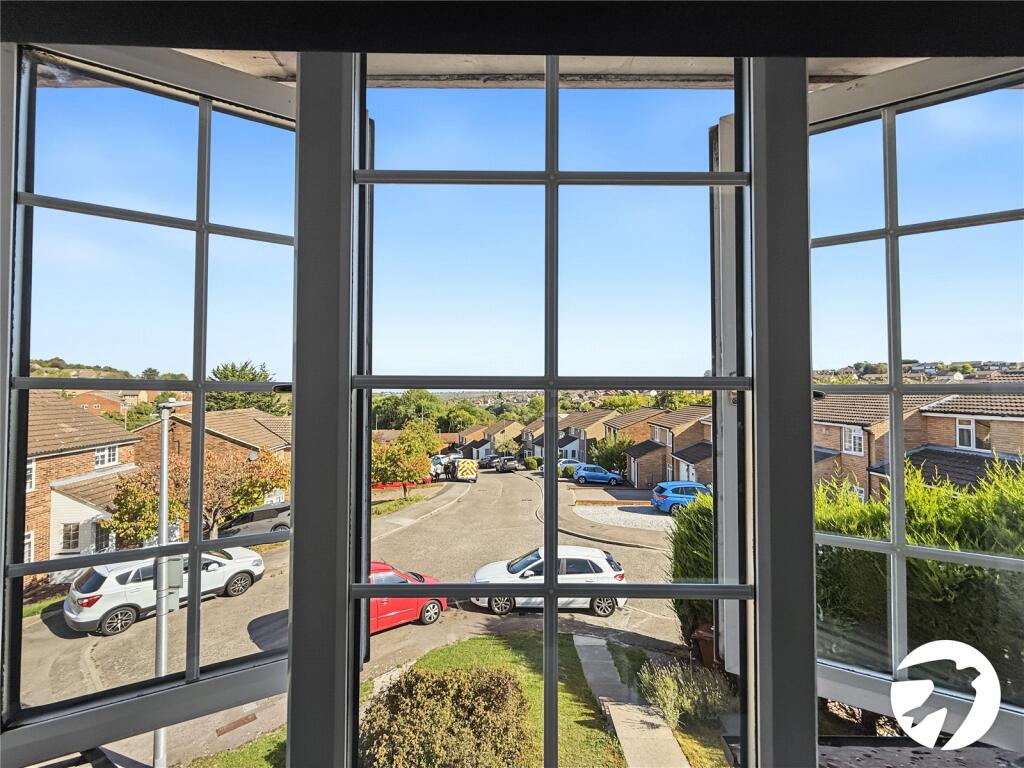 House in Chatham, Medway - View 4