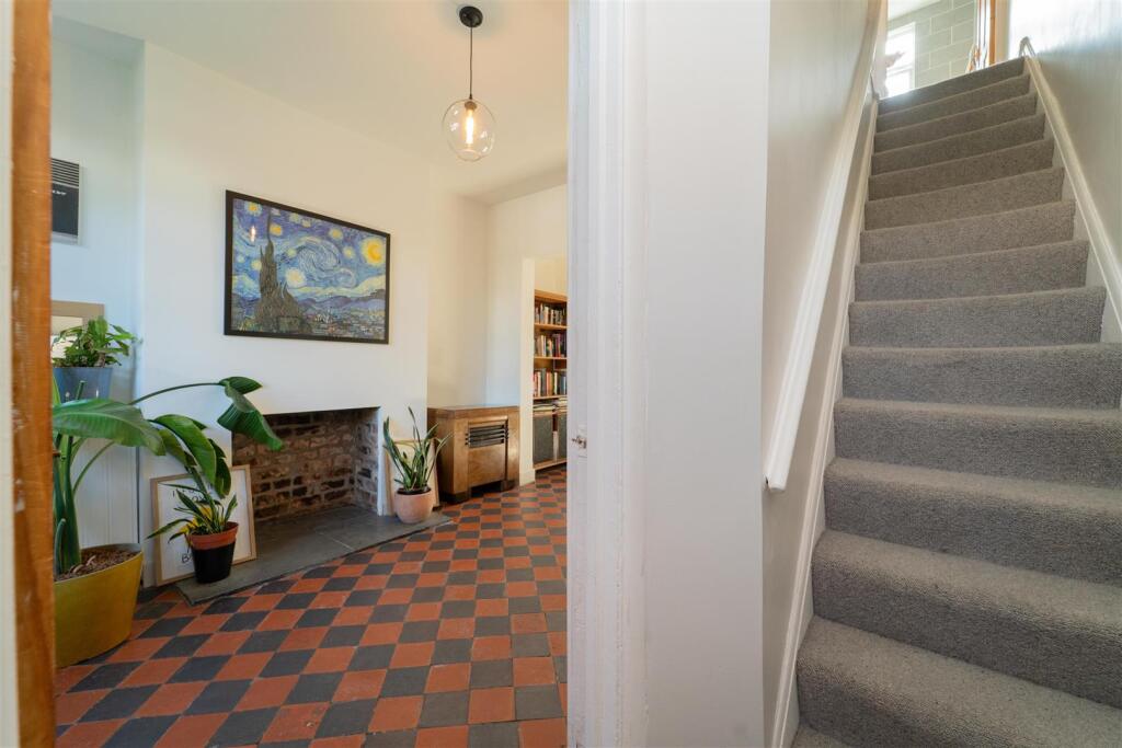 House in Manchester, Chorlton-cum-Hardy - View 4