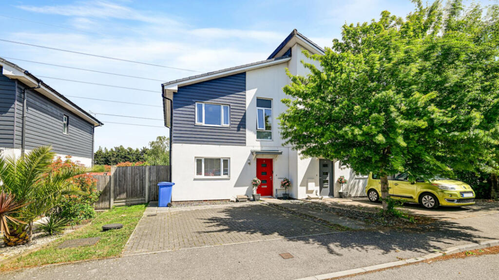 Main image of property: Sittingbourne ME10 2FG, Sittingbourne, ME10 2FG
