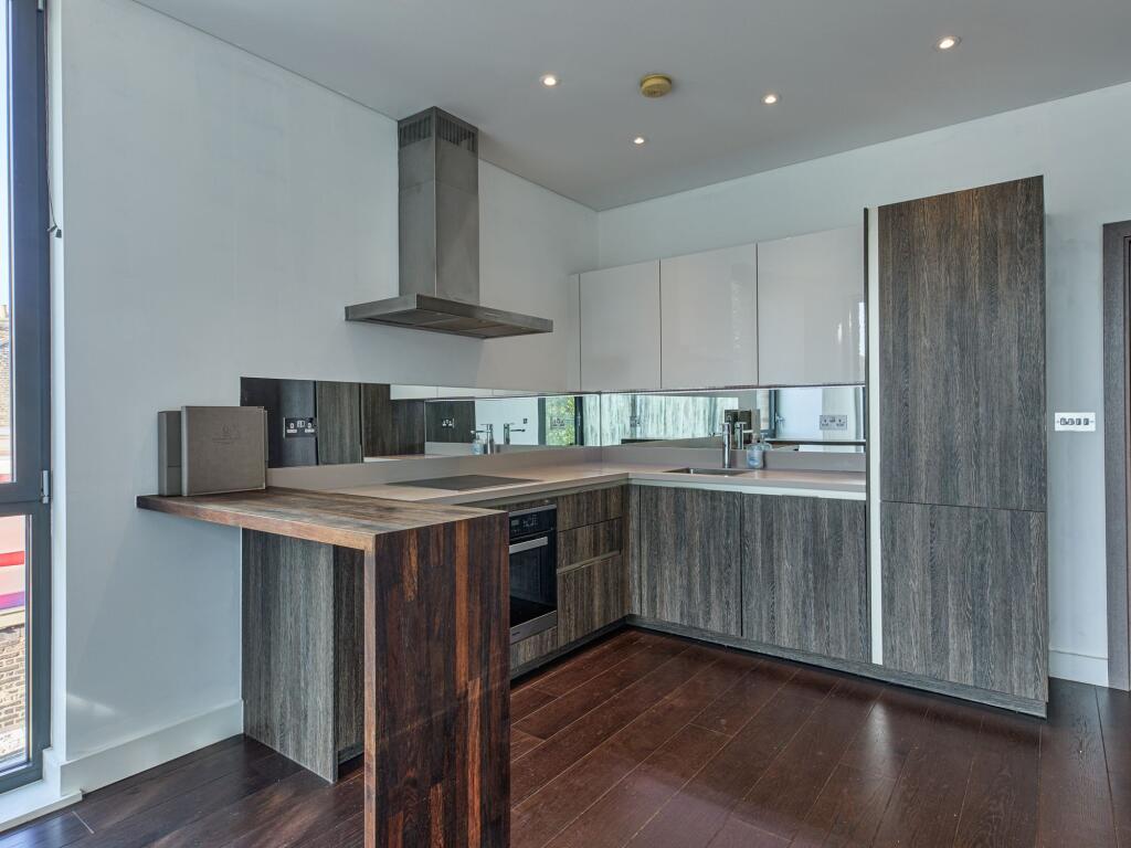 Apartment in London - View 4