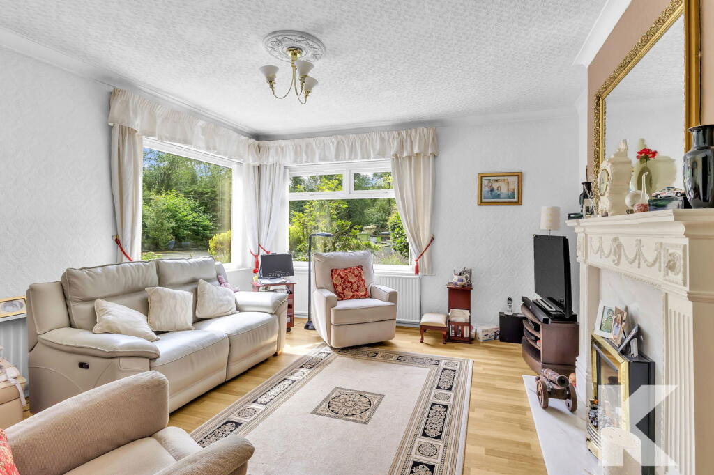House in Oldham, Greater Manchester - More