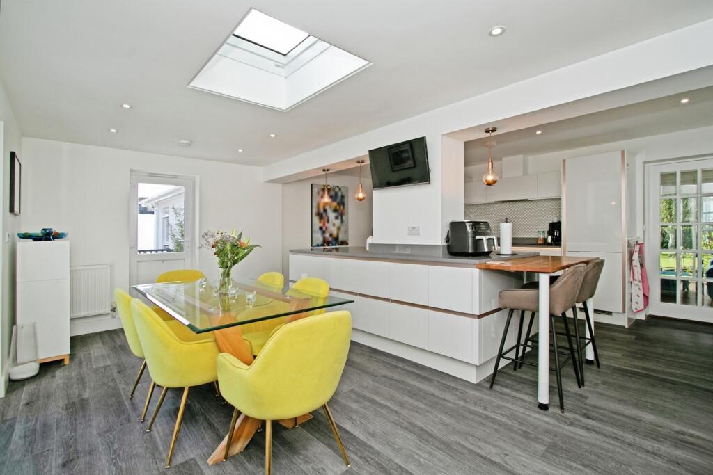 House in Truro, Crowan - View 3