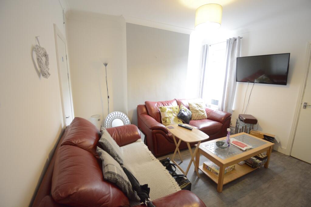 Cromwell Street , Lincoln, - View 4