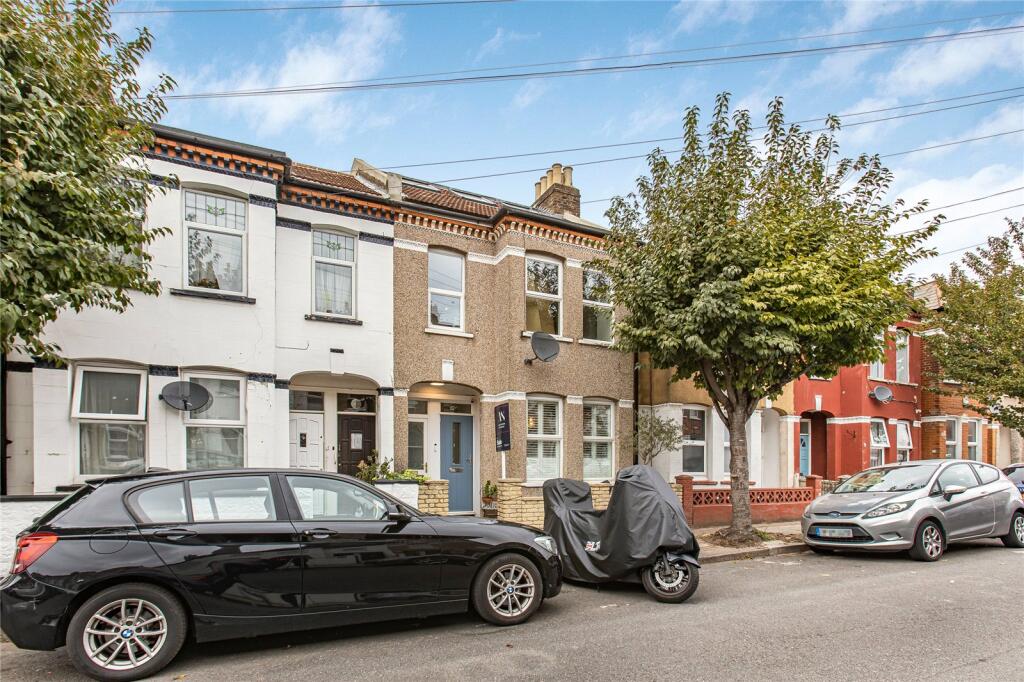 Apartment in London - View 5