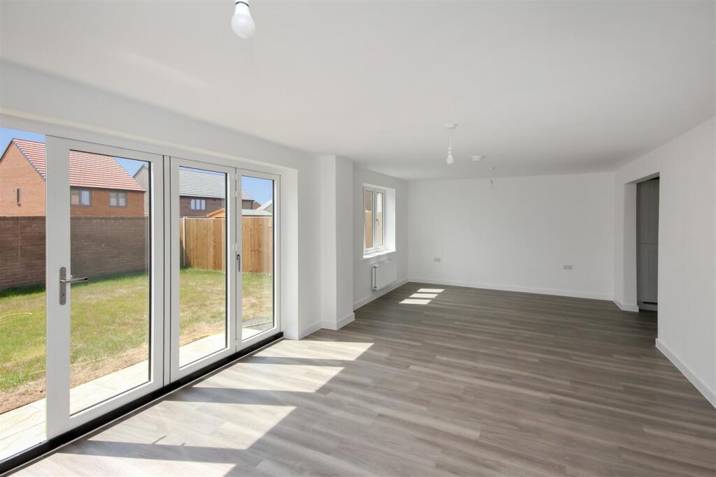 House in Wellingborough - View 4