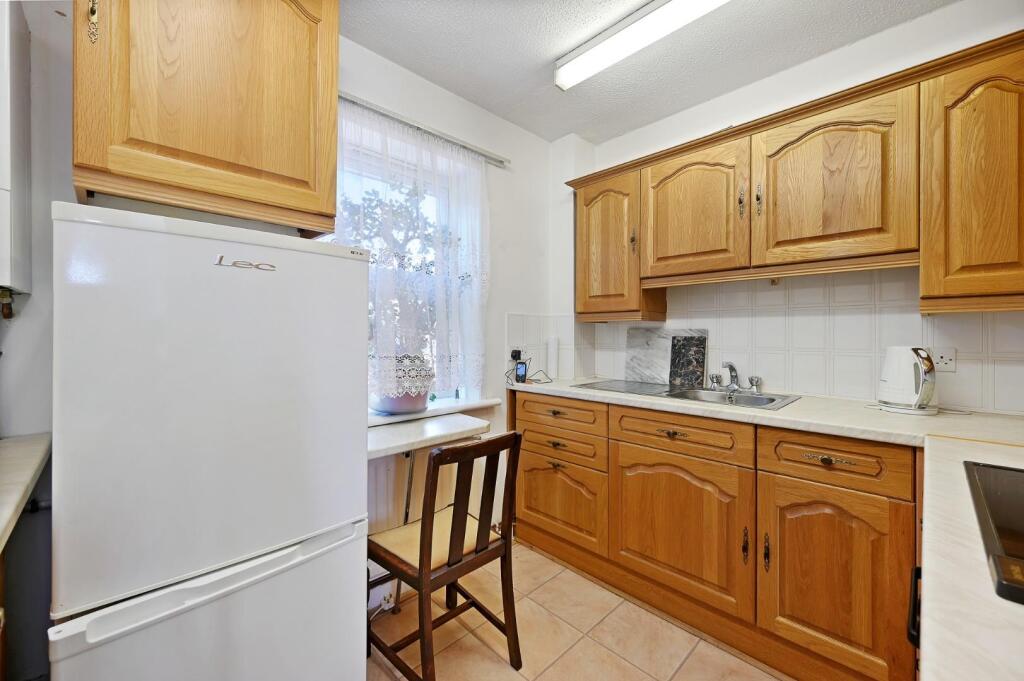 Apartment in London - View 3