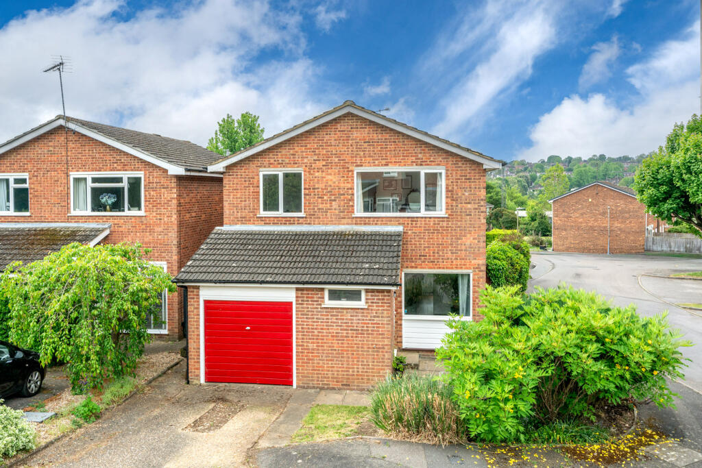 Main image of property: Chiltern Park Avenue, Berkhamsted