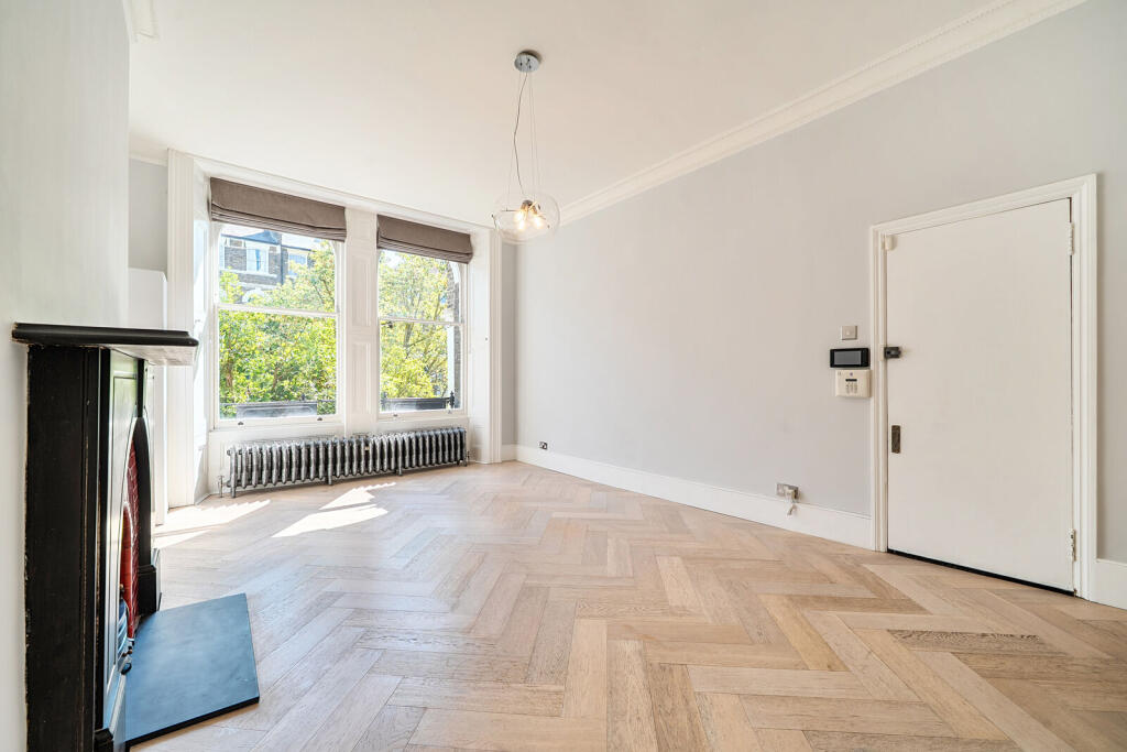 Apartment in London - View 4