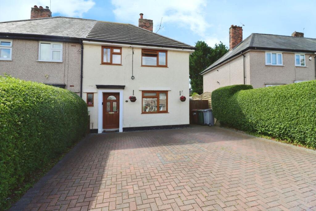 Main image of property: Mayer Avenue, Bebington