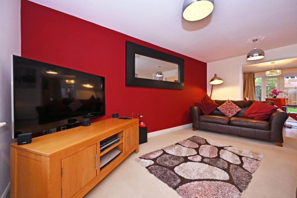 House in Stoke-on-Trent - View 3