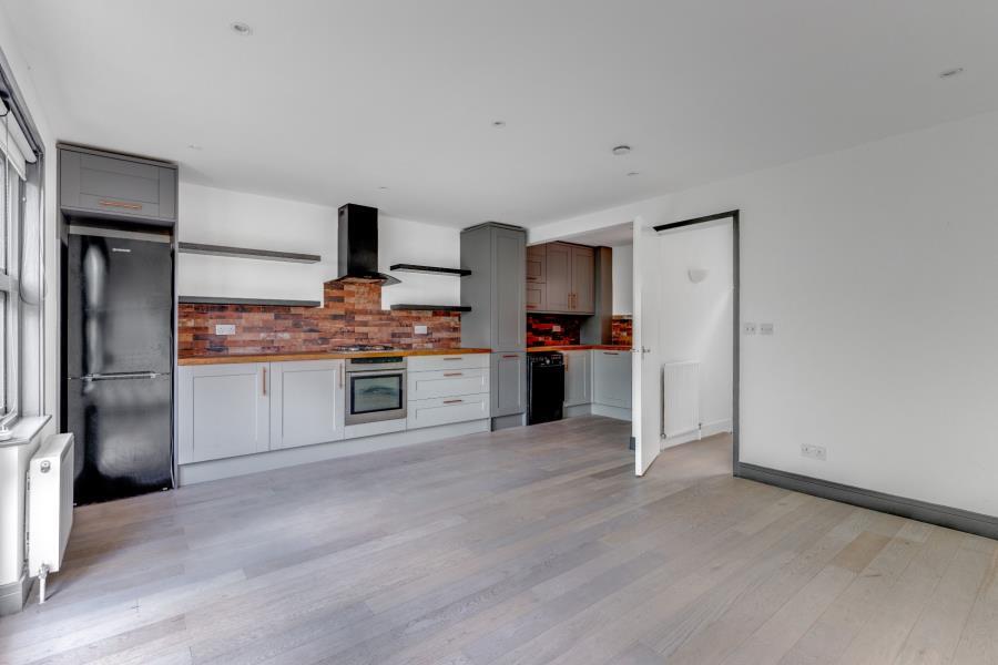 Apartment in London - View 2
