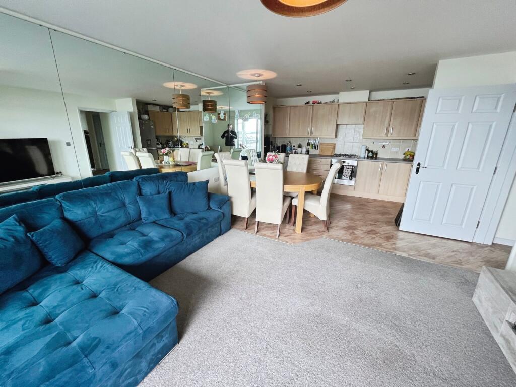 Stone Close, Poole, Dorset photo 5