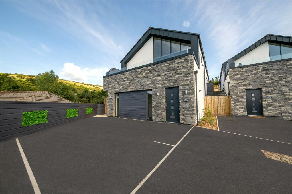 Main image of property: Spurway Gardens, Combe Martin, Devon, EX34
