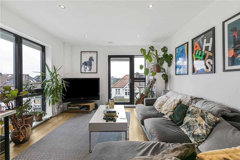 Apartment in London - View 2