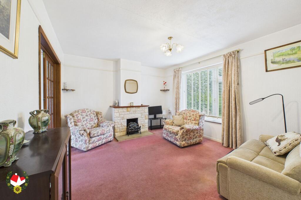 Swallow Crescent, Innsworth, Gloucester, GL3 photo 4