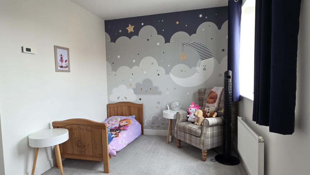 House in Stratford-on-Avon, Southam - More