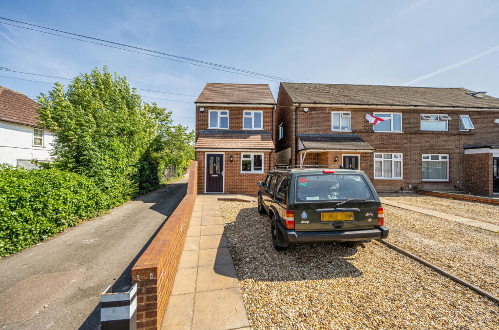 Main image of property: Worthington Road, Dunstable, Bedfordshire