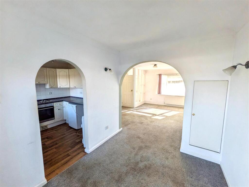 House in Arun, Aldingbourne - More