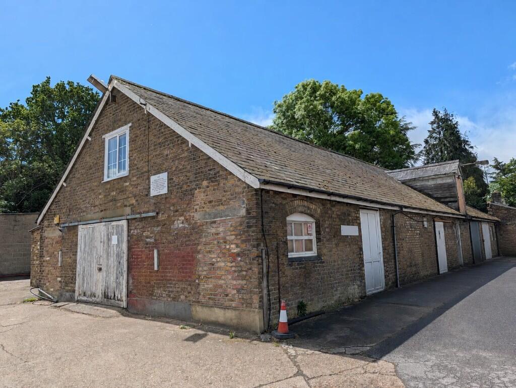 Main image of property: Bangors Road South, Iver, Buckinghamshire, SL0