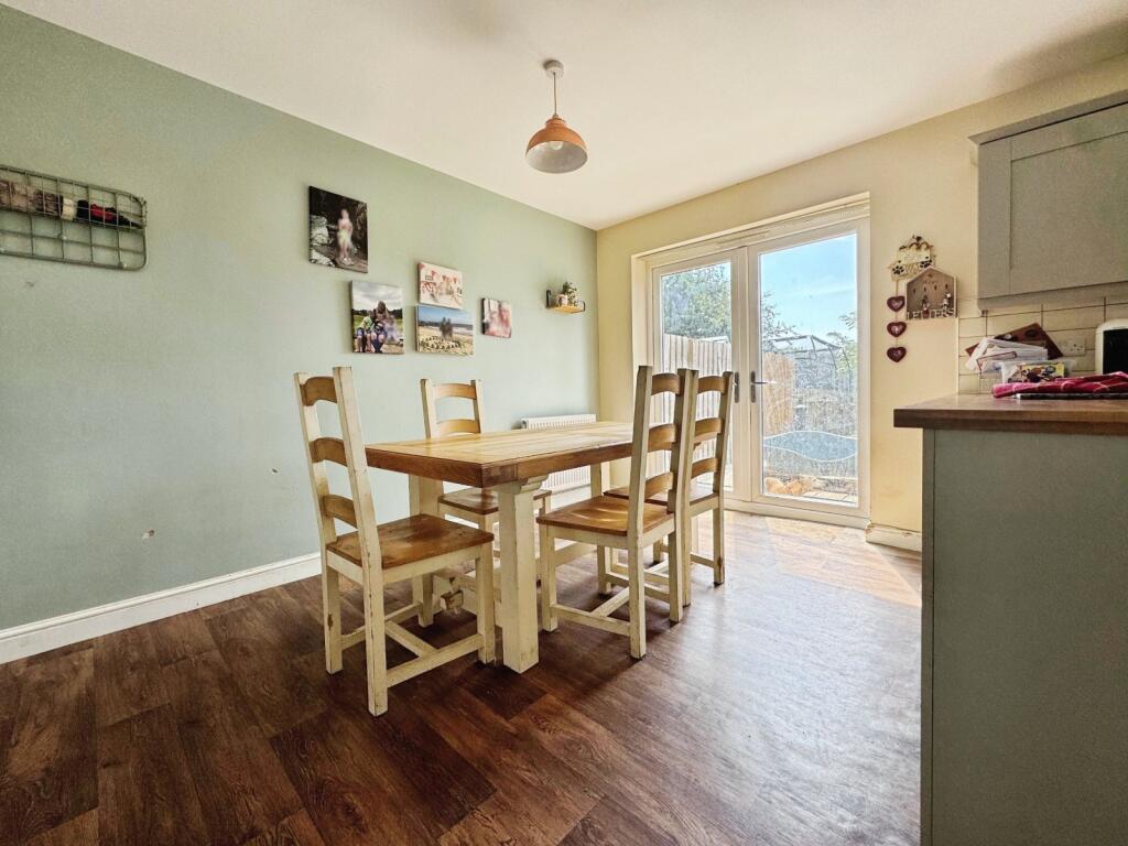 Stockwell Avenue, Kiveton Park, Sheffield, South Yorkshire, S26 - View 6
