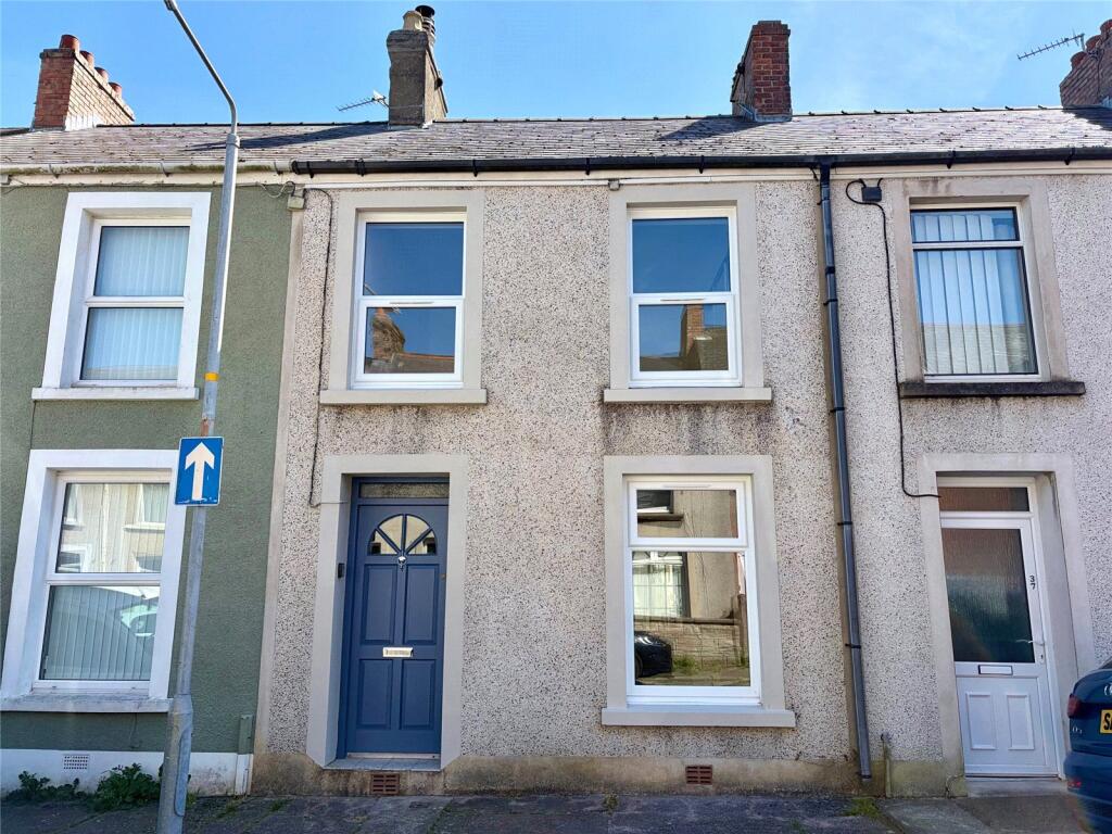 Main image of property: Dewsland Street., Milford Haven, Pembrokeshire, SA73