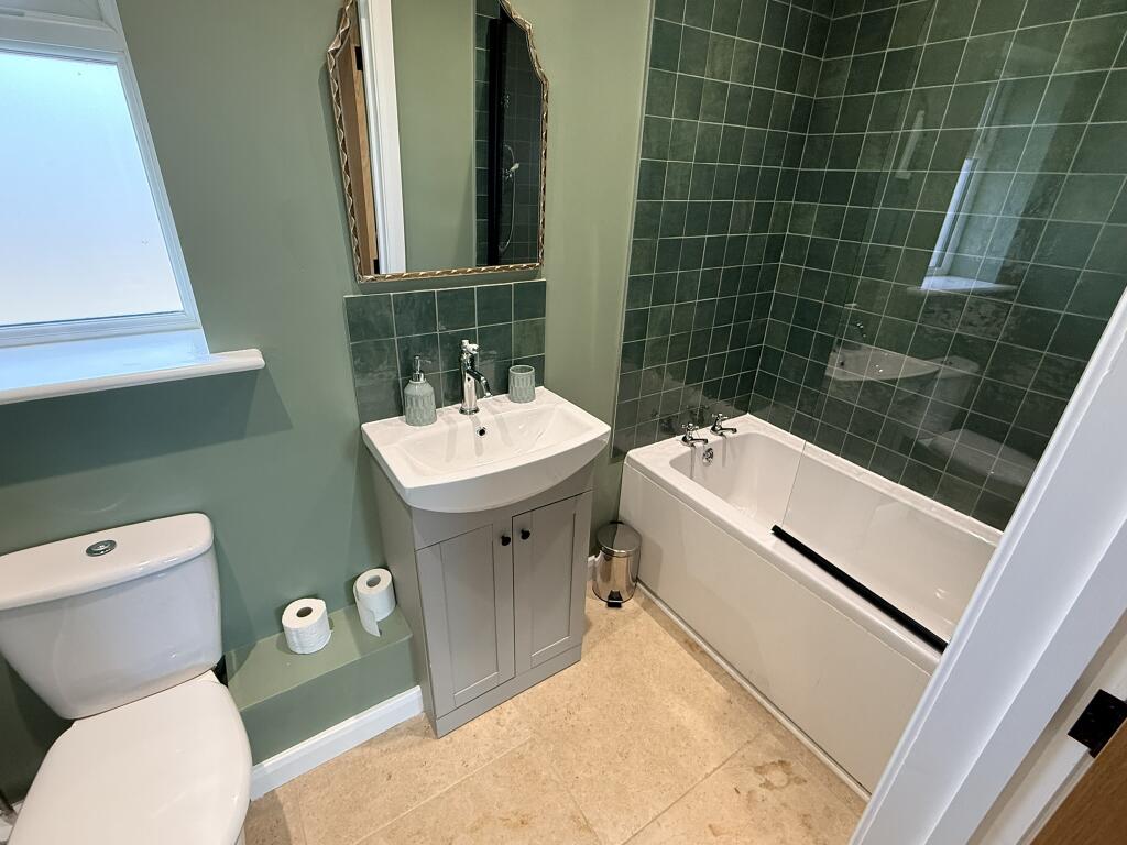 House in Tonbridge - View 5