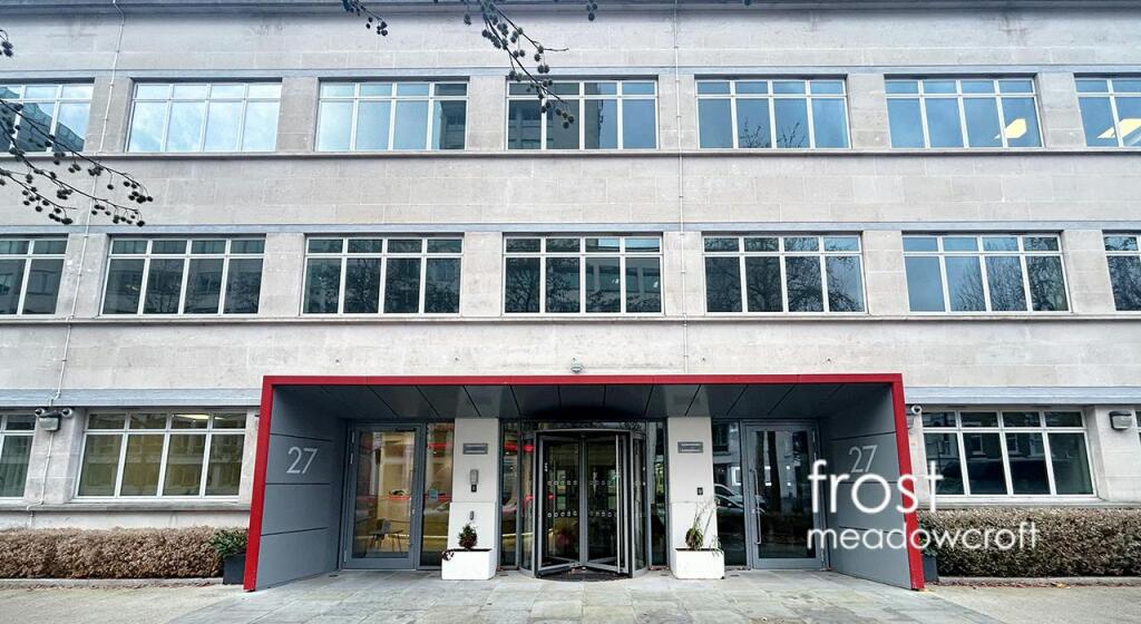 Grove House 27 Hammersmith Grove W6 office to let west london ext a.jpg
