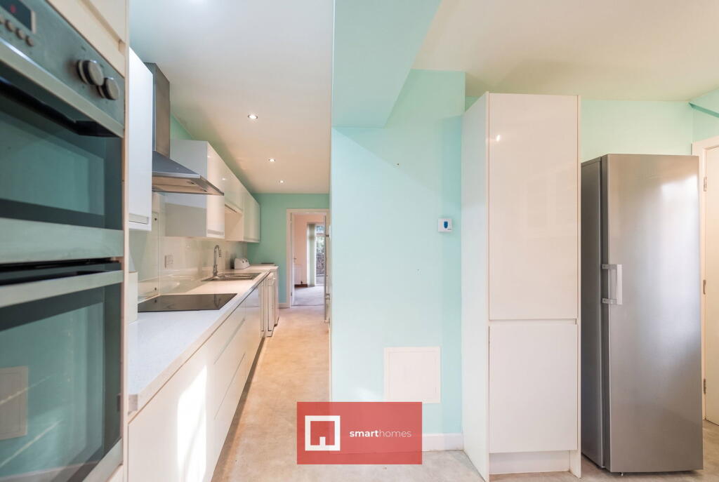House in Bromsgrove, Wythall - View 4