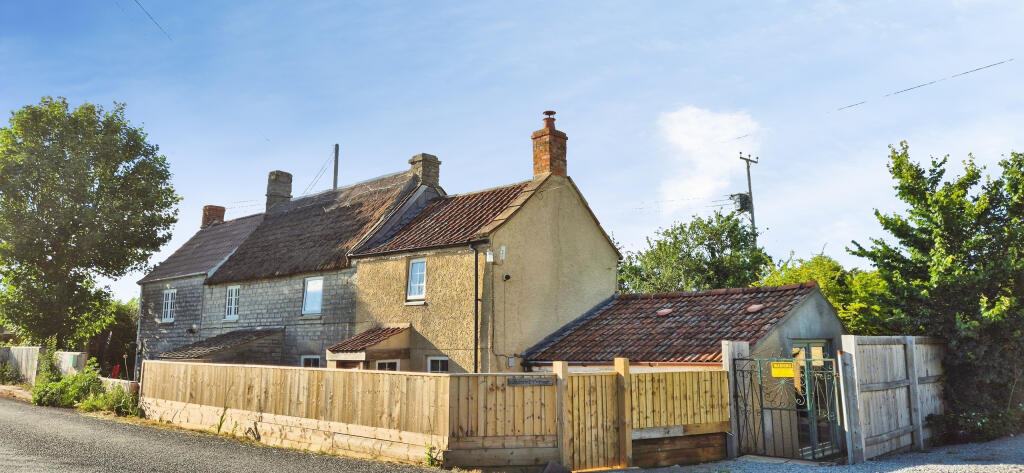 3-bed semi-detached on Jasmine Cottage, Tengore End, Somerton, Somerset, £415,000