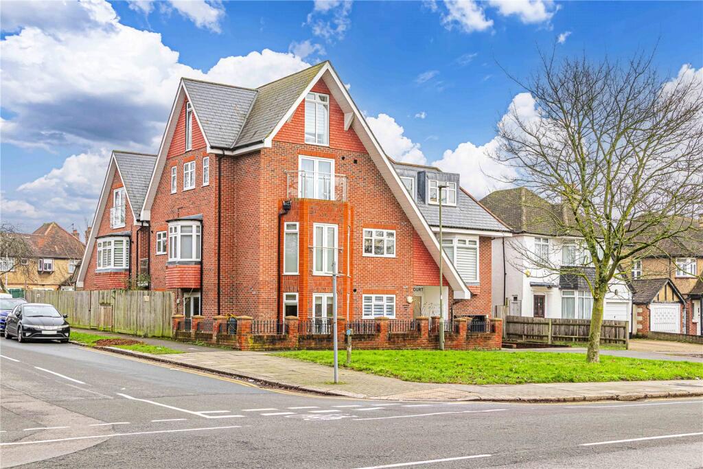Main image of property: Crossan Court, 108 Stonegrove, Edgware, Middlesex, HA8