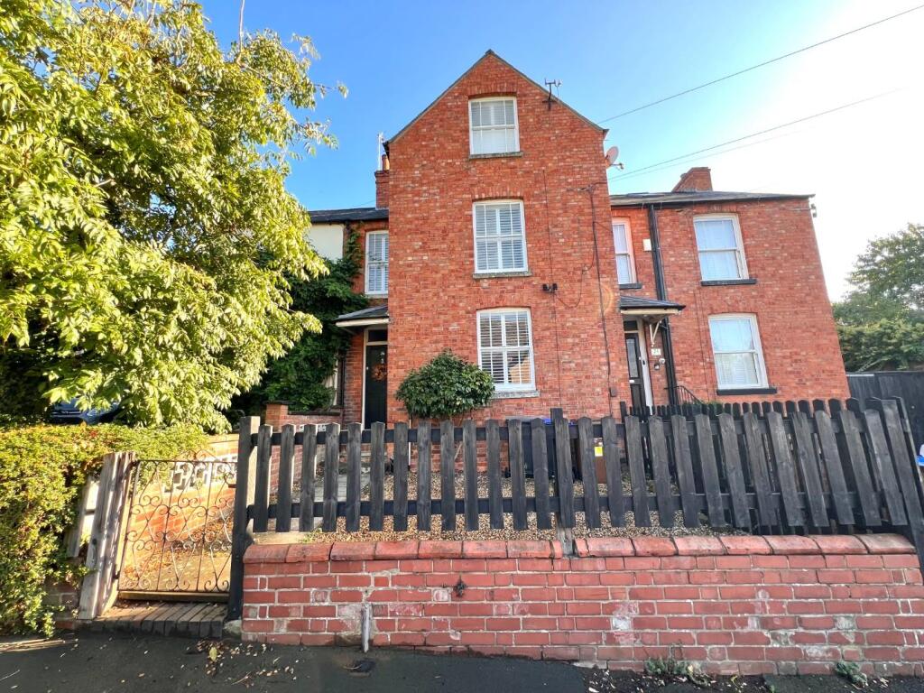 3-bed house on Raynsford Road, Dallington, Northampton NN5, £335,000
