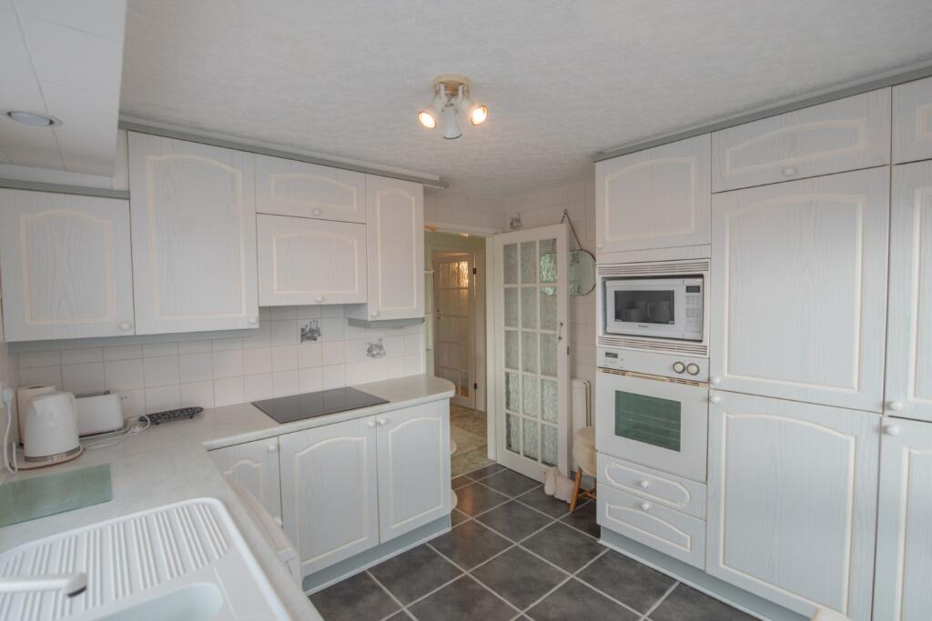 52 Moorview Way, Skipton BD23 2JW - View 5