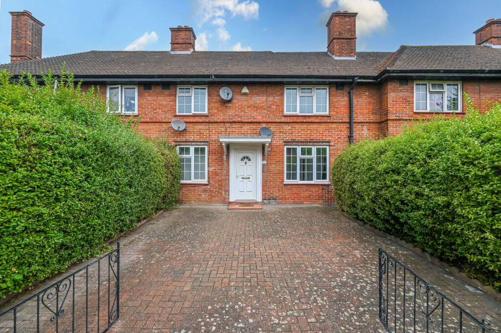 House in London - View 2