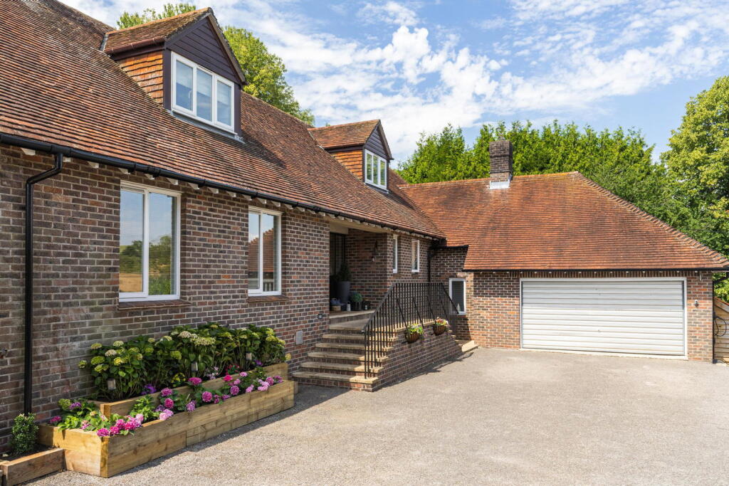 Main image of property: North Street, Charminster, Dorchester, DT2 9QZ