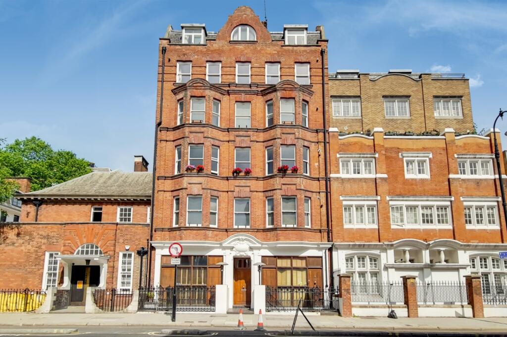 Apartment in London, St Pancras - More