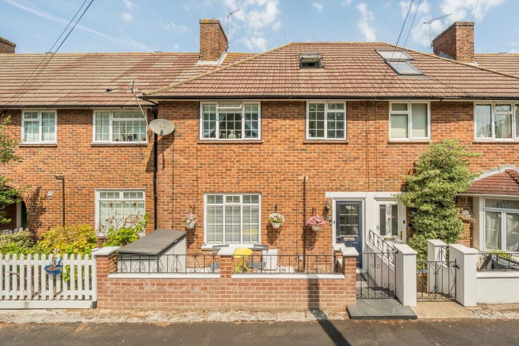 Main image of property: Crestway, Putney