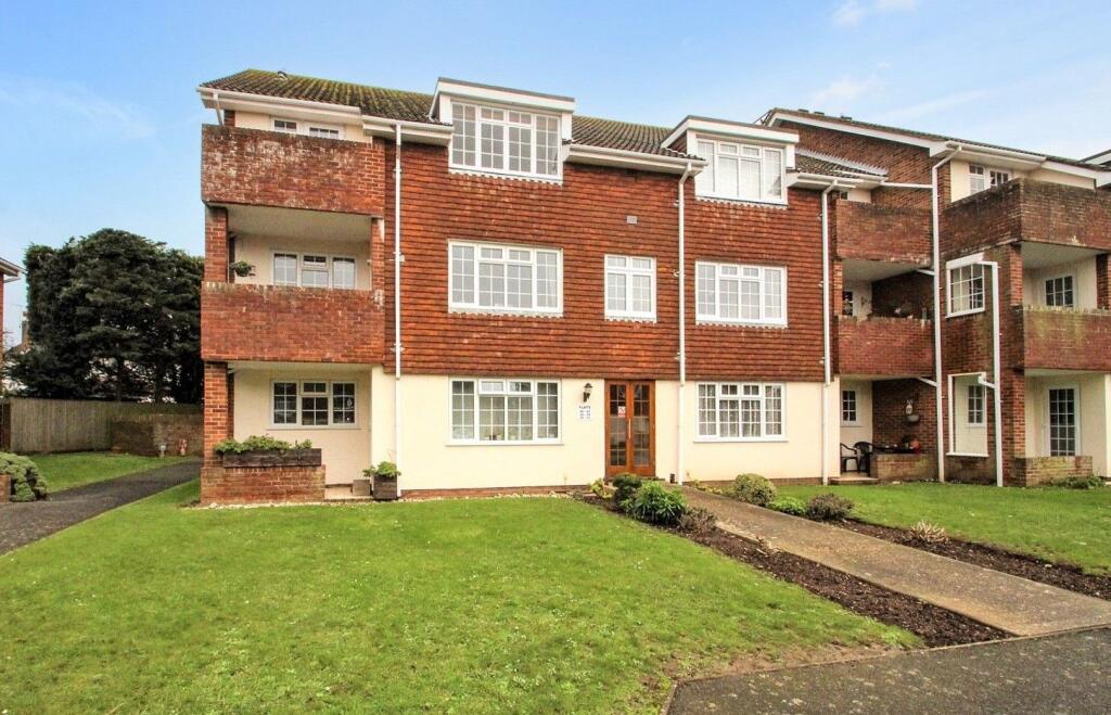Main image of property: Lamorna Grove, Worthing, BN14 9BJ