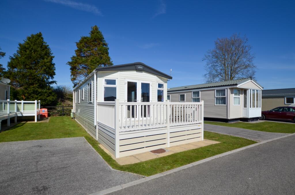2-bed caravan on ABI Oakley, Par Sands, Par, PL24 2AS, £45,000