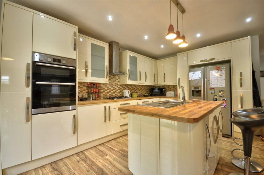 House in Guildford - View 3