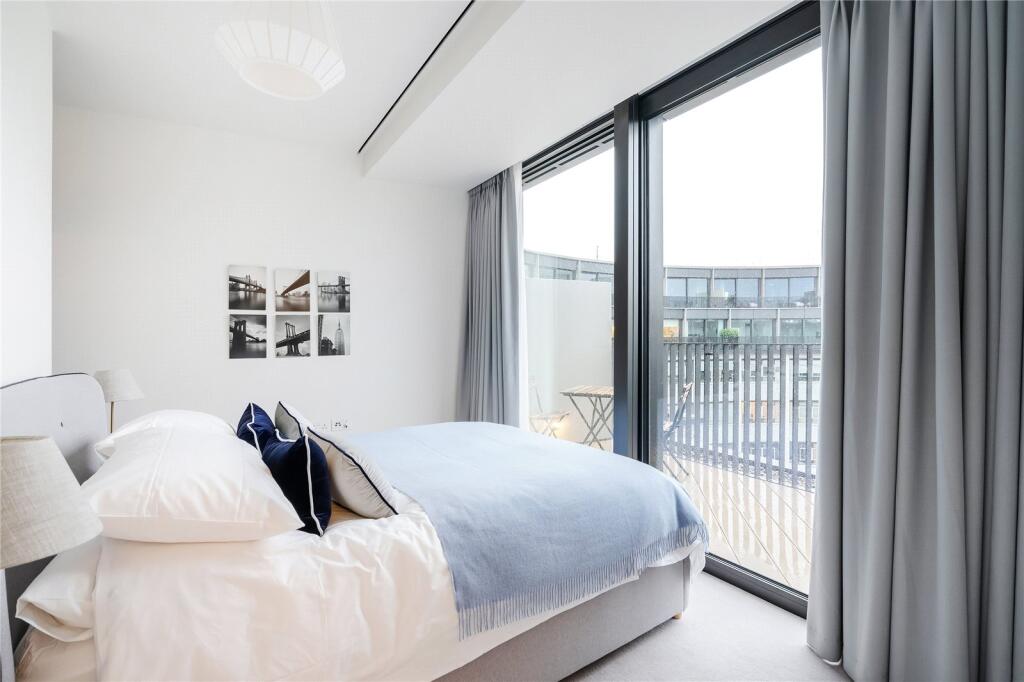 Apartment in London, Shepherd's Bush - View 4
